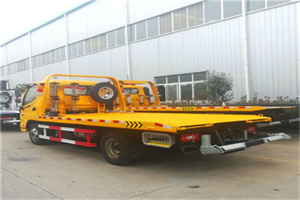 民权附近拖车救援搭电