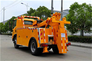 民权高速路拖车费